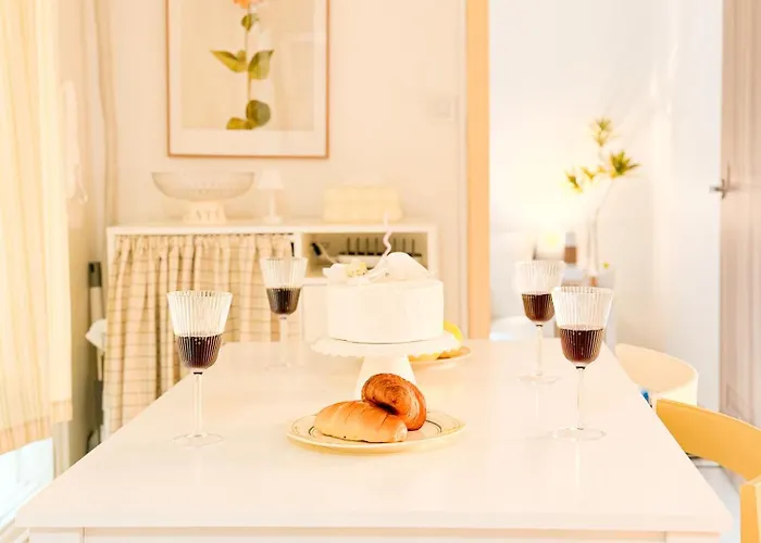 Sum Leisure Gocheok Dome 6 Minutes Emotional 4-person Two-room *